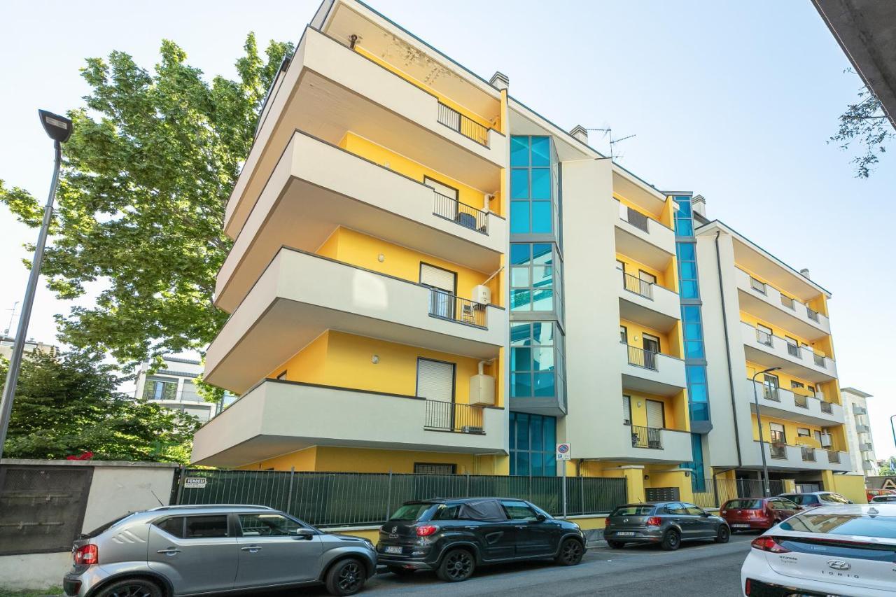 Alessia'S Flat - Affori Apartment Milan Exterior photo